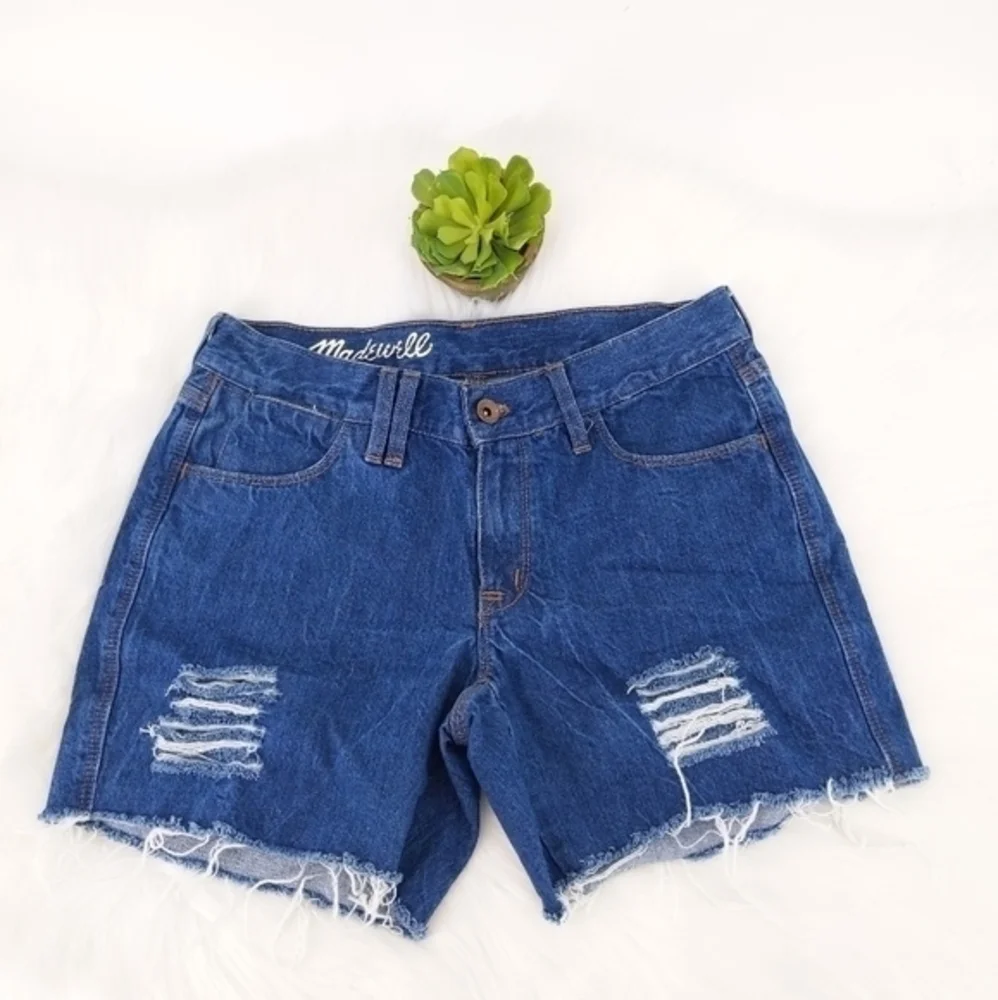 Madewell cut off distressed shorts‎